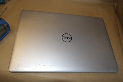 Inspiron P75F i3 8GB 128GB 500GB 第7世代 Inspiron P75F i3 8GB 128GB 500GB 第7世代