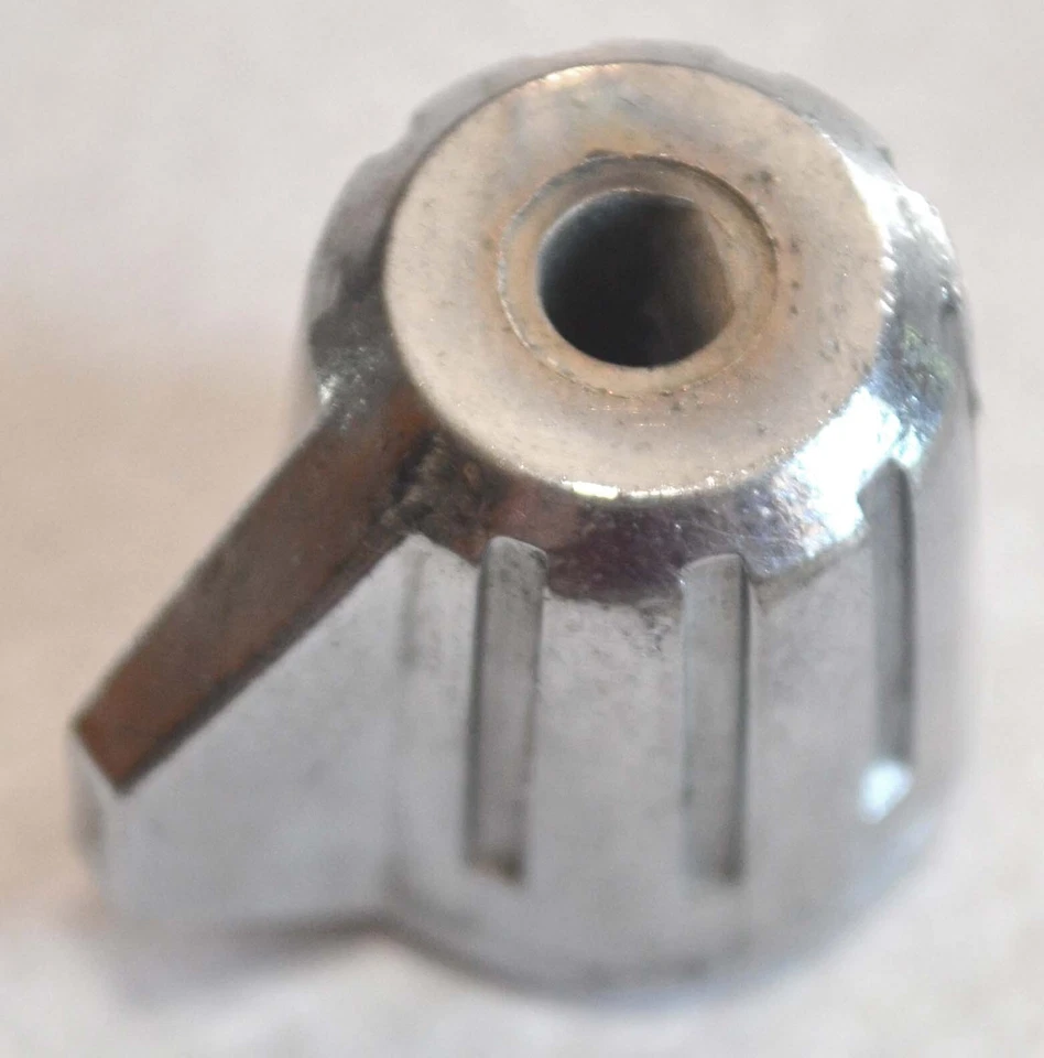 1961-1962 Ford Thunderbird ar condicionado botão de controle de temperatura e conjunto de parafuso - Imagem 4 de 4