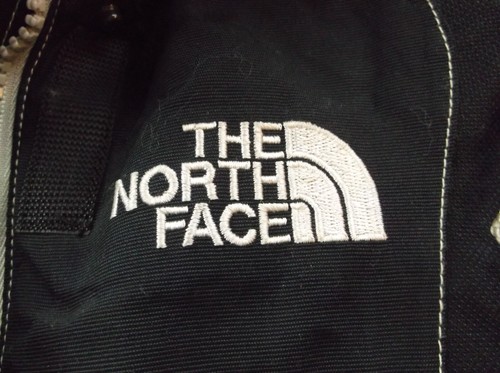 The North Face Women's Ski Jacket with Nylon Lining Black Zipper Up - Picture 5 of 5