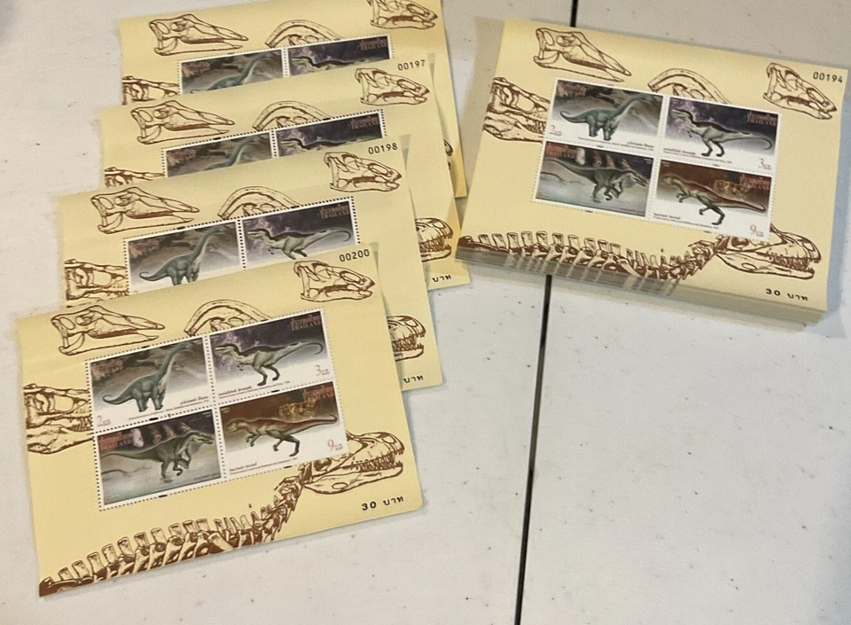 Estampillas de dinosaurios de Tailandia Sc #1765a, MNH 1997 S/S RAI-A 3 hojas Foto 2 de 4