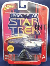 Star Trek Johnny Lightning Legends 2005 Enterprise 1701-D MIP