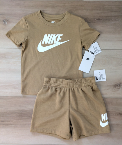 Nike Tee Shirt & Shorts Set Toddlers Size 3T NWT Beige & White