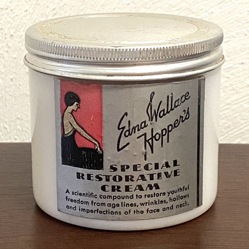 Art Deco❤️Edna Wallace Hopper’s SPECIAL RESTORATIVE CREAM Milk Glass Container - Picture 1 of 9
