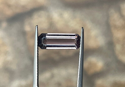 Natural 100% VS 2.89 ct 13.7x5.1x4 mm.Sguare,cut Purple Spinel MOGOK Gemstone