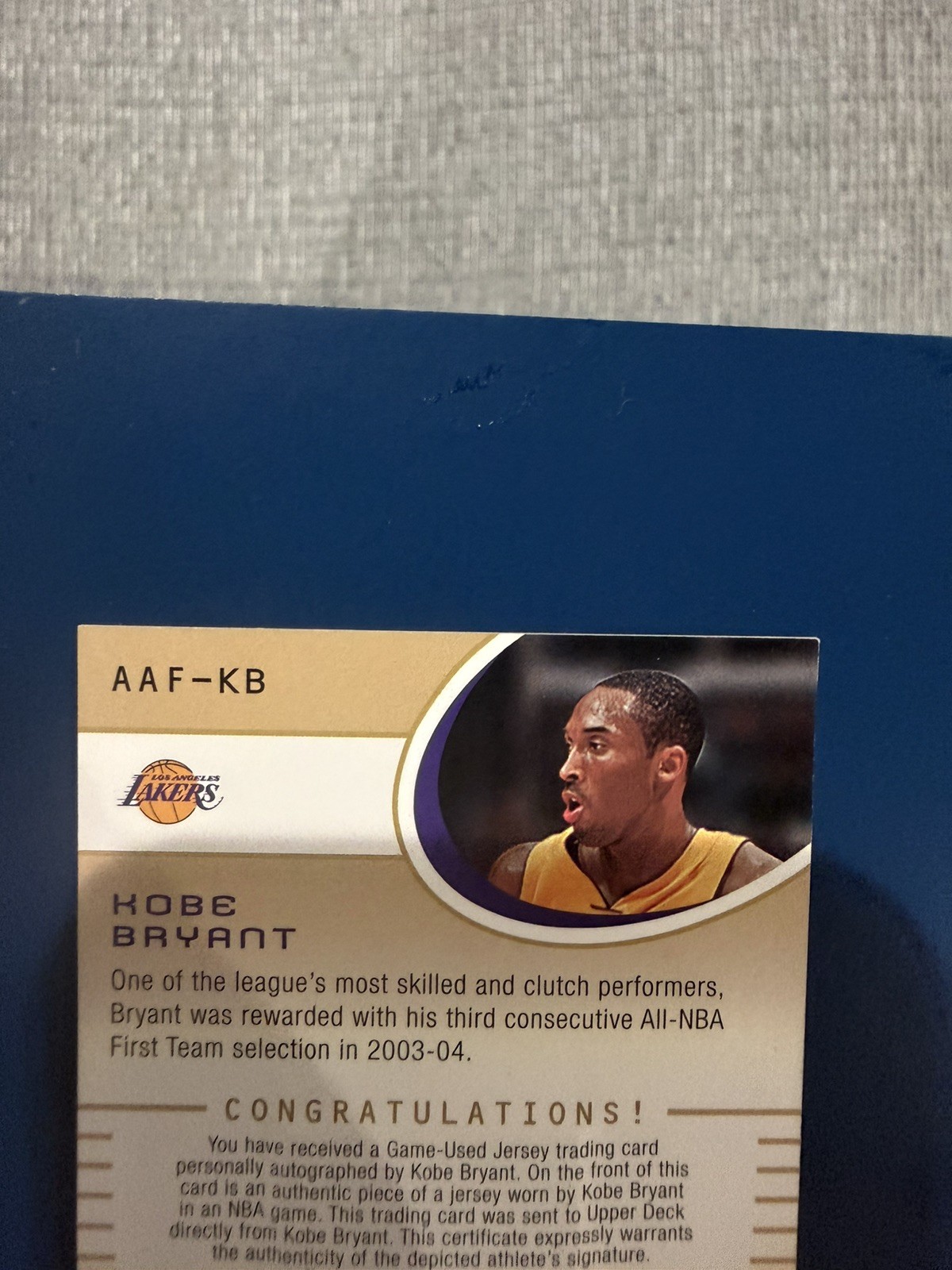 2003-04 Kobe Bryant SP Game Used Authentic Fabrics Patch Auto 19/100 view 5