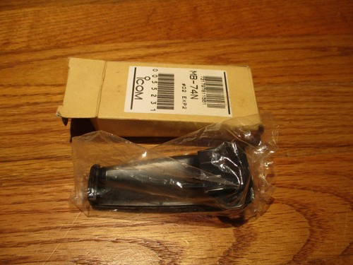 ICOM MB-74N Belt Clip - Zdjęcie 3 z 3