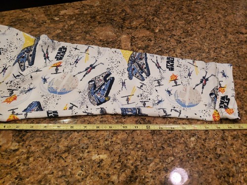 Pottery Barn Star Wars Boys Flannel PJ's Sz 8 - Picture 9 of 11