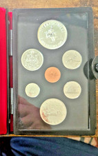 1975 CANADIAN CANADA MINT COIN SET 11.65 grams of SILVER w/ 7 COINS Deluxe Case