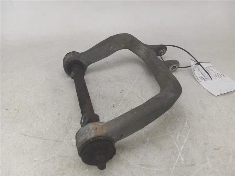 Brazo de control superior trasero izquierdo Buick Rendezvous 2002-2007 Foto 4 de 4