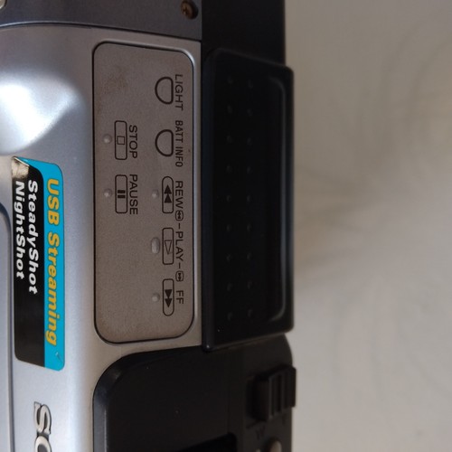 SONY HANDYCAM DCR-TRV245E CAMCORDER DIGITAL 8 TAPE VIDEO CAMERA DIGITAL-8 - Picture 13 of 13