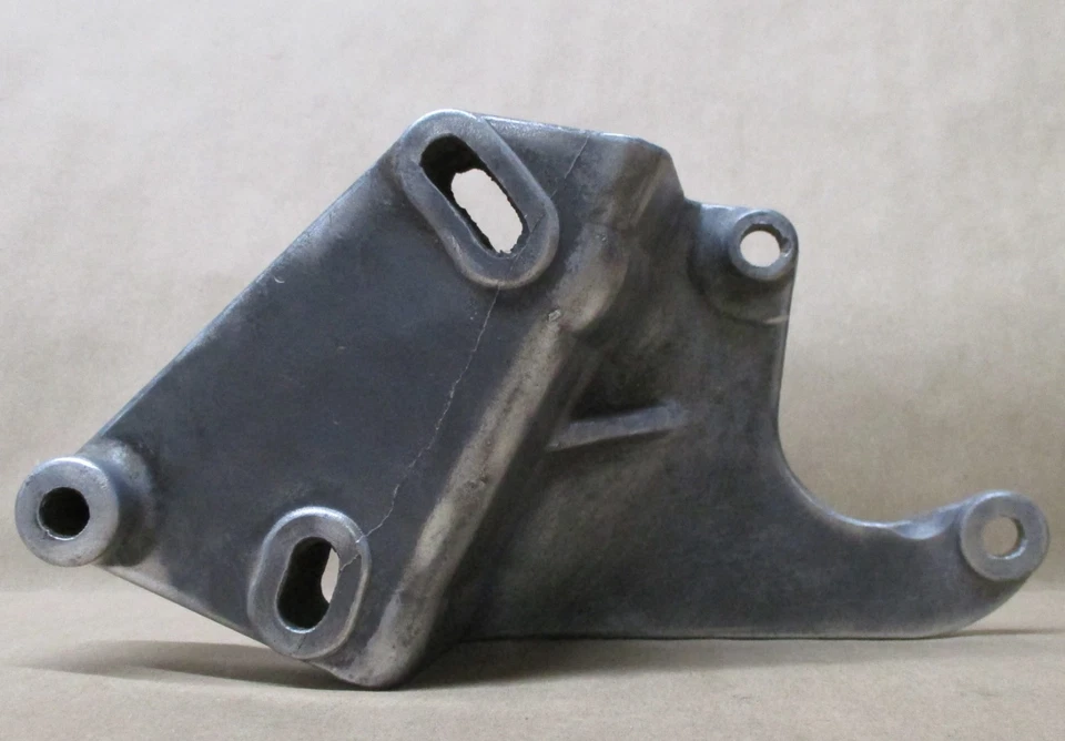 Buick Electra Wildcat 430 455 1968-1970 soporte bomba dirección asistida 1385158 Foto 2 de 4