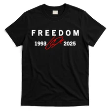 Freedom Red Signature 1993-2025 Charlie Kirk Tribute Faith Christian T-Shirt