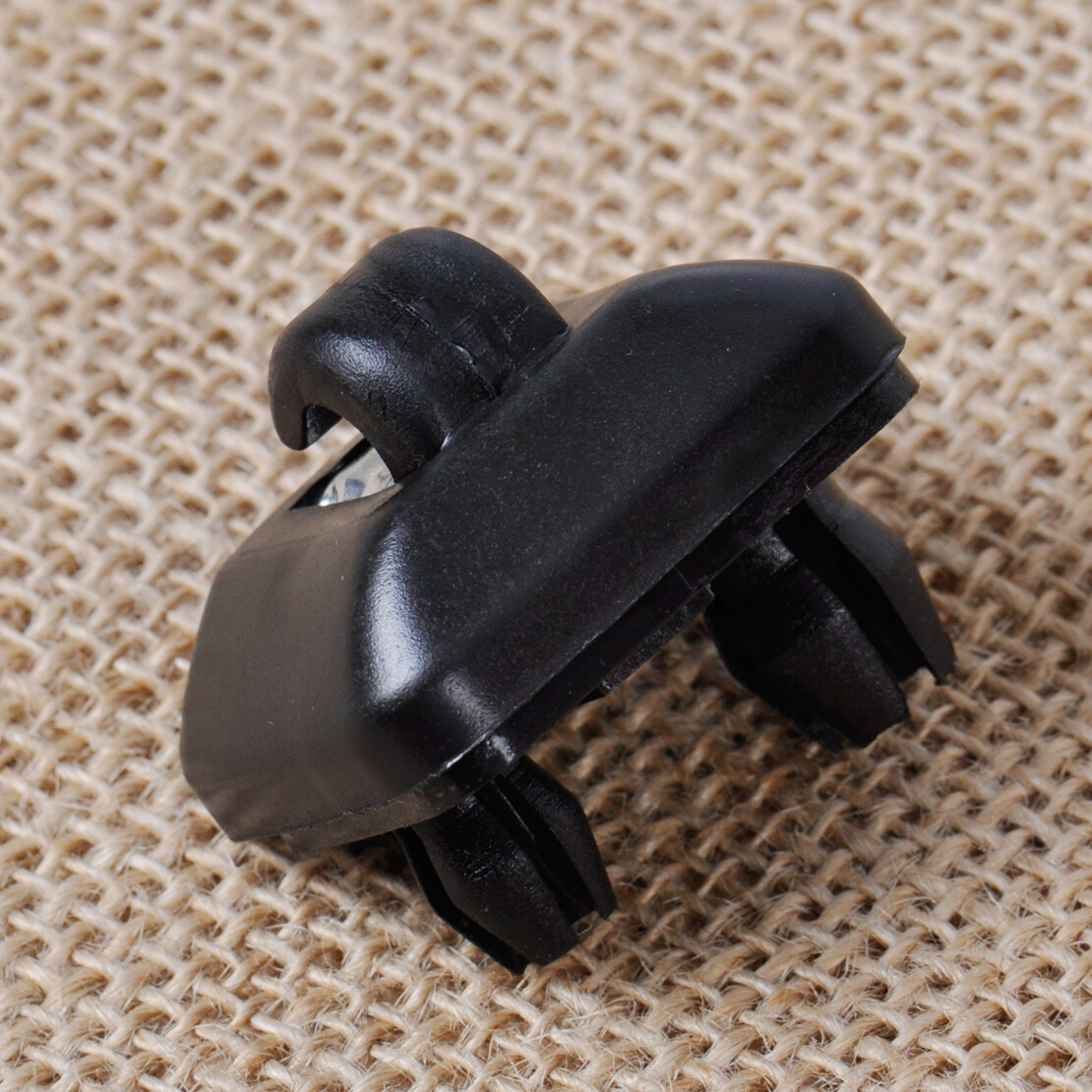Sun Visor Clip Hook Bracket Hanger 8U0857562 Fit for Audi A3 A4 A5 Q3