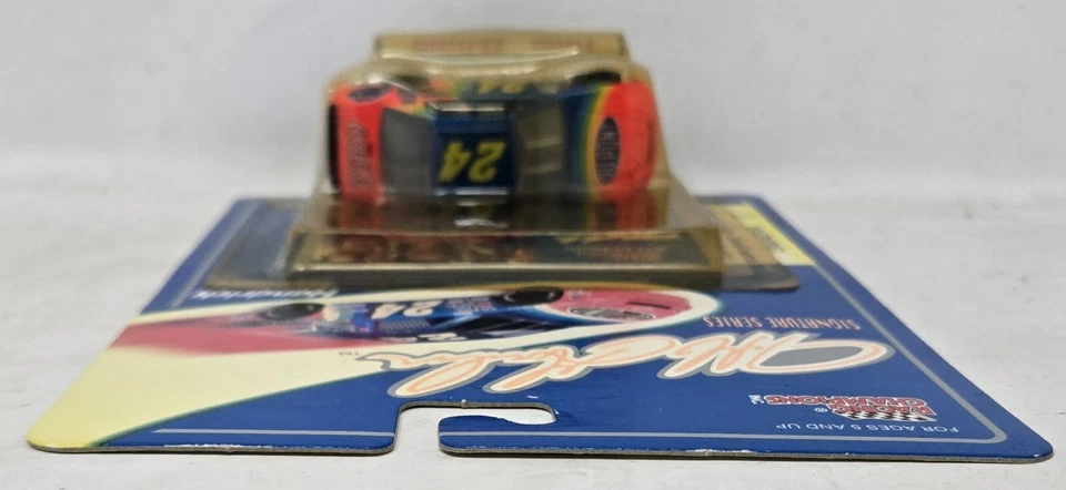 RACING CHAMPIONS 1995 JEFF GORDON SIGNATURE SERIES 1:64 NASCAR PREMIER  - Image 4 of 4