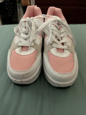 roller skate sneakers, size 9 women, wheels pop out bottoms PLS MSG B4 BUY