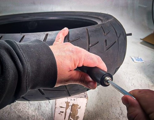 Stop & Go 1000 Tubeless Tire Pocket Plugger Repair Kit (15 Mushroom Plugs) - Picture 6 of 8