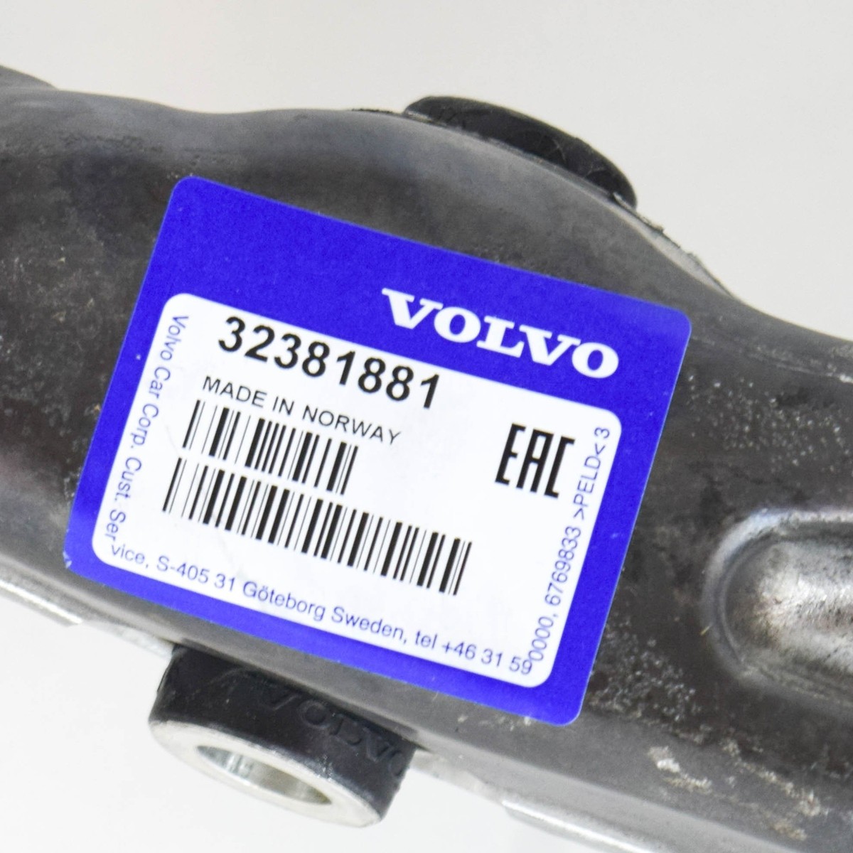VOLVO XC60 MK2 Front Right Lower Control Arm 32381881 NEW