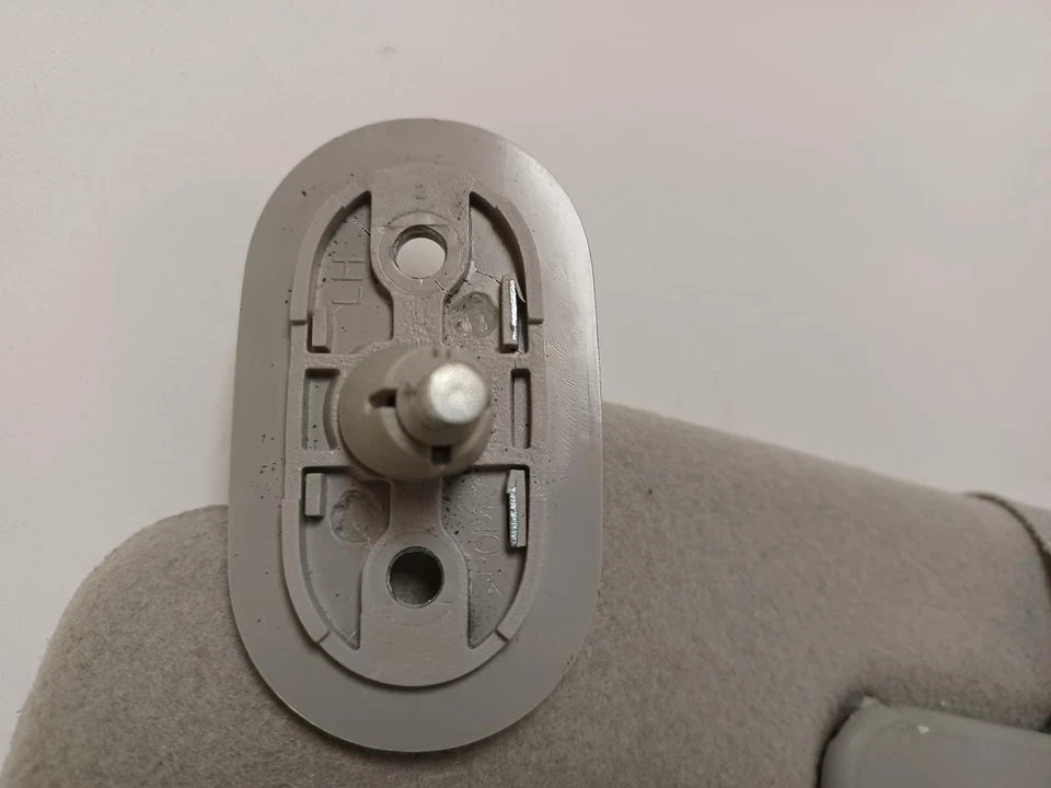 Parasol izquierdo usado se adapta a: Pontiac Vibe 2006 grado C izquierdo Foto 2 de 4