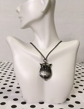 Owl Necklace Watch Pendant Quartz 30 Inches Long Chain Open His Wings Very Cute 