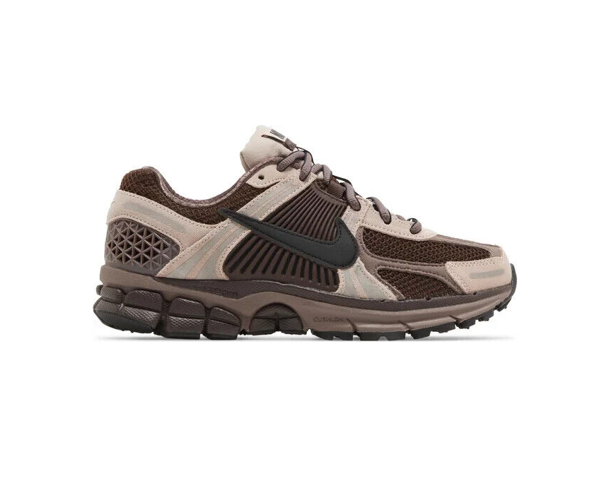 ★ (W) Nike Zoom Vomero 5 Pink Oxford and Plum Eclipse Nike Zoom Vomero 5 Pink Oxford and Plum Eclipse FV1166-200