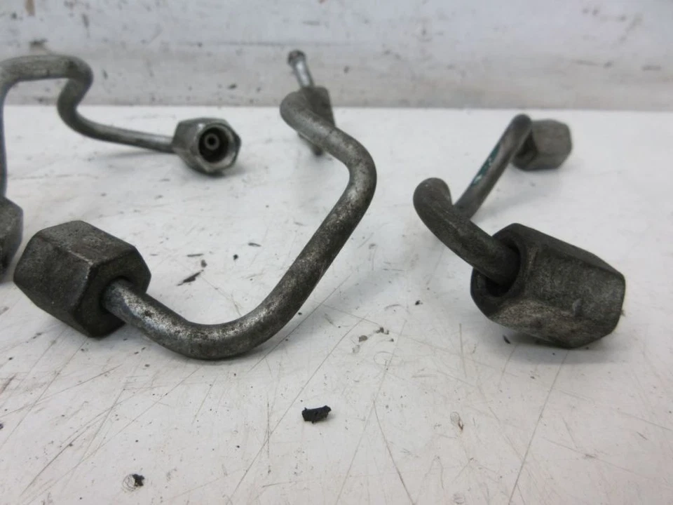 Línea de combustible de alta presión 5 piezas compatible con Toyota Yaris II NLP90L XP9 Foto 4 de 4