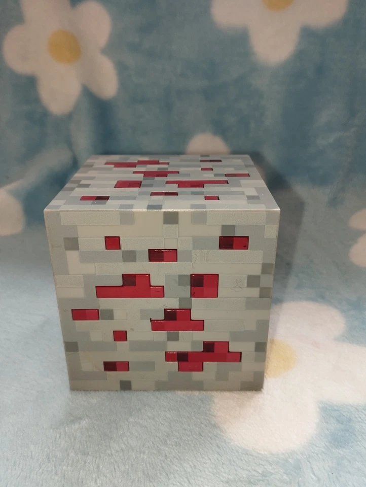 MINECRAFT Redstone Ore Night Light Touch Cube Light Up Interactive ThinkGeek - Image 2 of 3