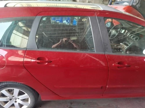 Cerradura Puerta Trasera Derecha para PEUGEOT 308 SW Sport 2009 555313 - Imagen 1 de 9