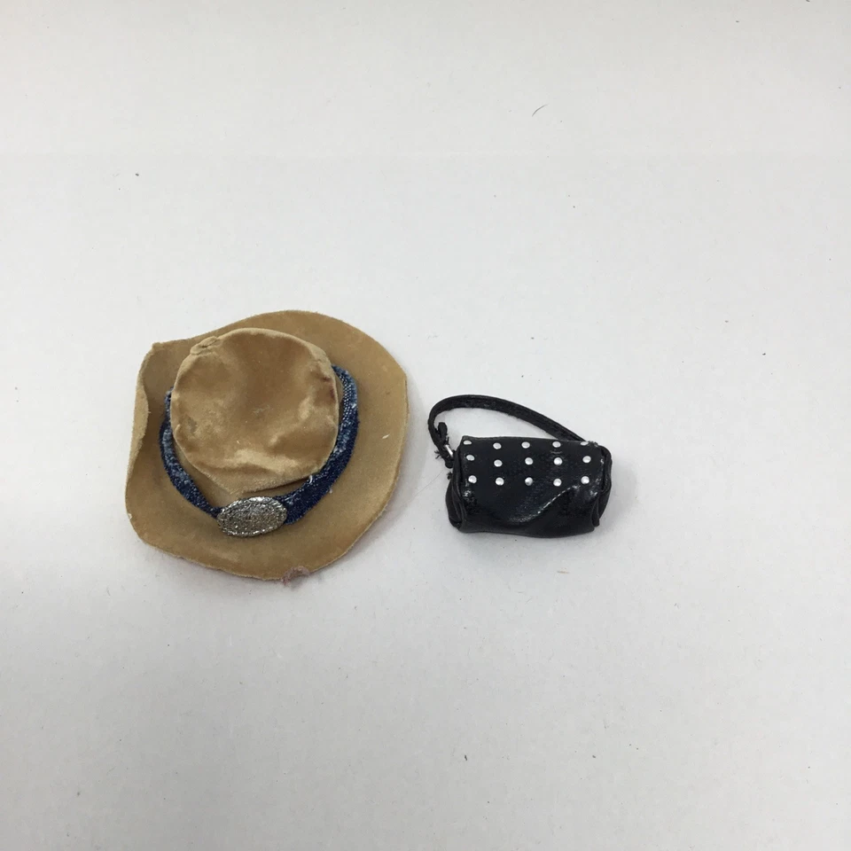 Lote de botas de mezclilla Bratz MGA principios de la década de 2000 y sombrero del Salvaje Oeste Foto 4 de 4