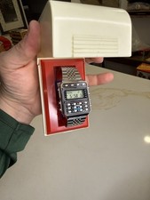 Orologio Vintage Casio Calcolatrice CD-401-1 con scatola originale nuovo mai indossato come nuovo con etichette