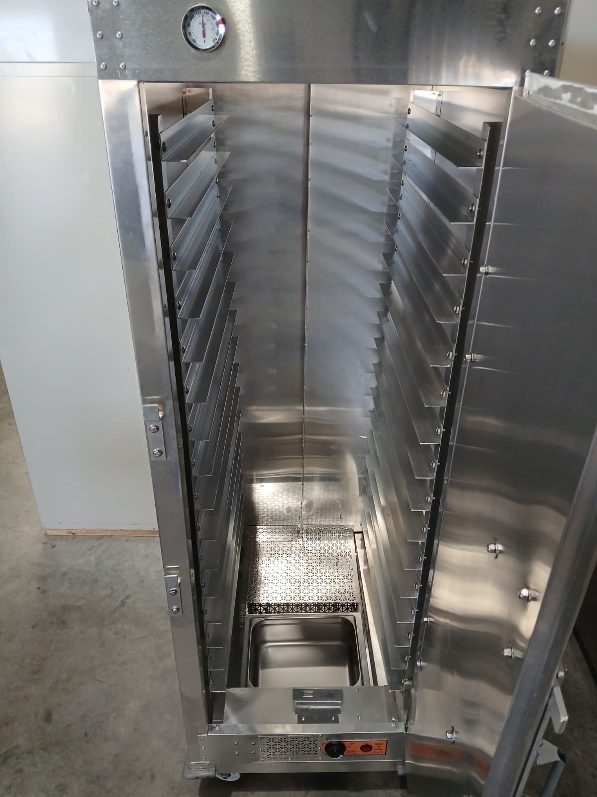 USA HEAT 6 FT Heater/Proofer Cabinet