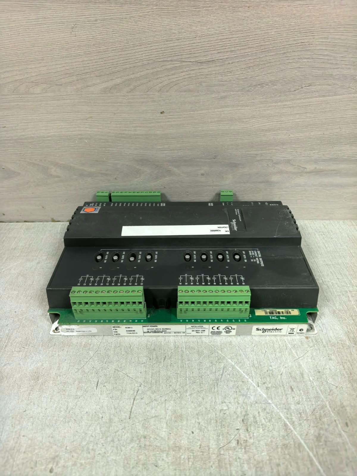 Schneider Electric B3810 SCHNEIDER ELECTRIC B3810 ANDOVER CONTINUUM B3810 SERIES 24VAC 9