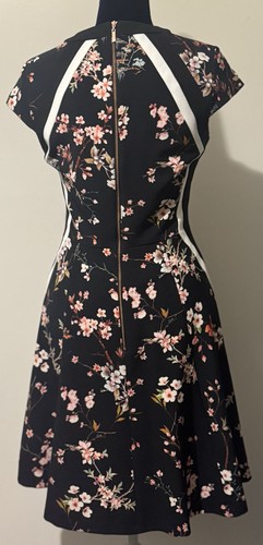Beautiful Cue floral A-line dress size 10 - Picture 8 of 13