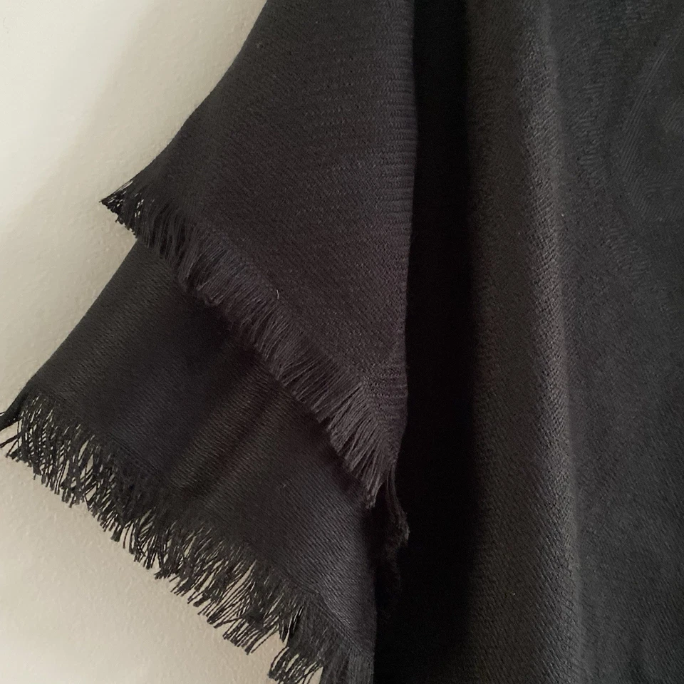 Worthington Chal Grande Cubierta Envolvente Flecos Negros Paisley Eduardiana Hada Oscura Foto 3 de 4