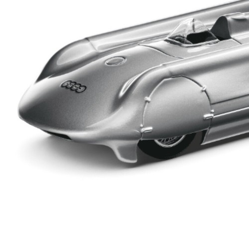 AUDI AUTO UNION 1938 TYPE C REKORDWAGEN SILVER 1:43 MINICHAMPS (DEALER MODEL) - Picture 2 of 3