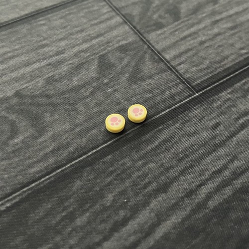 LEGO Cat Peach Suit and Frozen Tower 71407 | Small Cat Paw Piece x2 | Official - Picture 4 of 6