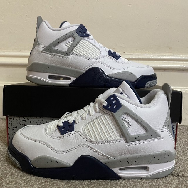 Nike Air Jordan 4 GS Retro Midnight Navy UK4-FAST & FREE DELIVERY Nike Air Jordan 4 GS Retro Midnight Navy UK4-FAST & FREE DELIVERY