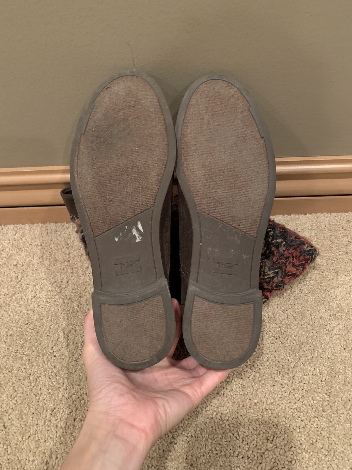 Toms Serra Slouchy Sweater Knit and Suede Boots Women's Size *EUC*