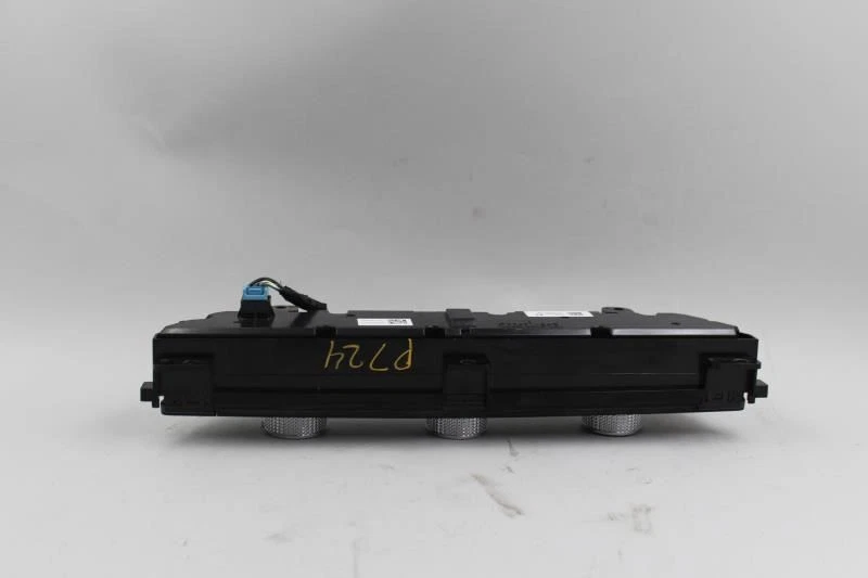 Temperature Control Fits 2023 HONDA CIVIC OEM #31504 - Image 3 of 4