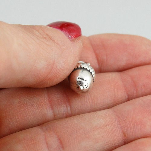 Tiny Acorn Charm - 925 Sterling Silver - Oak Tree Nut Squirrel Ice Age Gift NEW - Picture 3 of 4