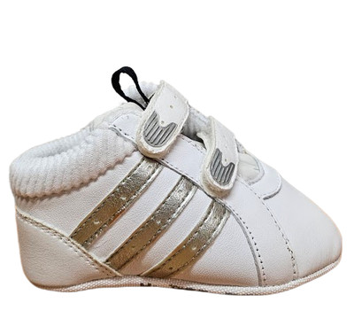 adidas Adi Fit Liladi CF II Crib Shoes White / Metallic Silver 749927 DEADSTOCK