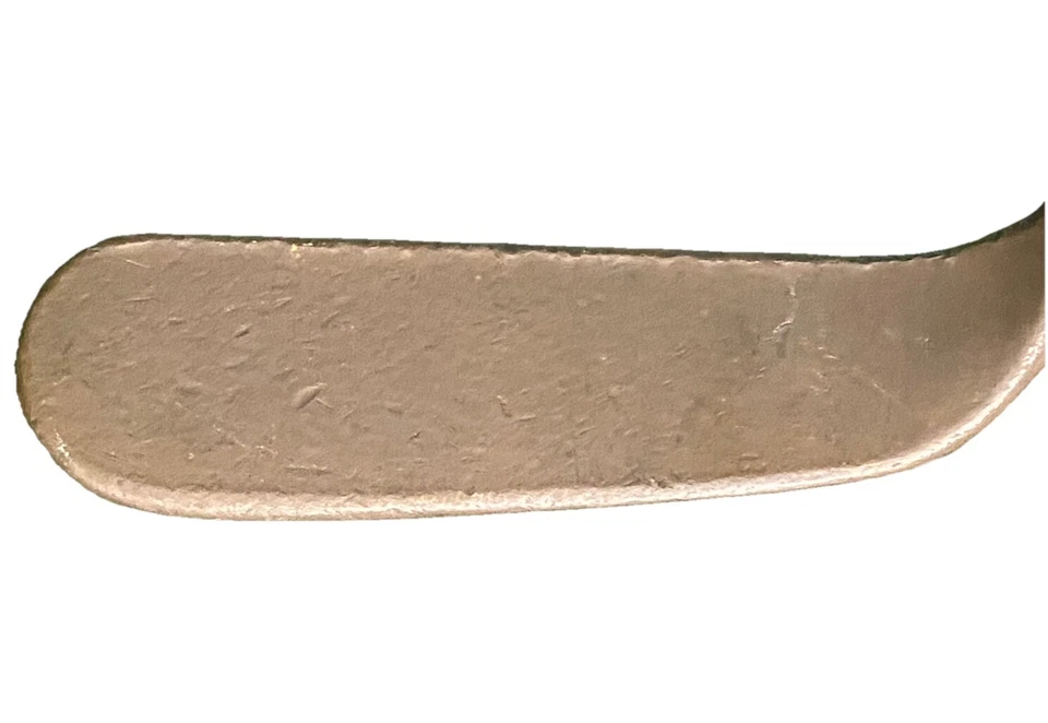 MacGregor Runup 313 Grooveless Brass Chipper  RH 35" Steel Vintage Contour Grip - Image 3 of 4