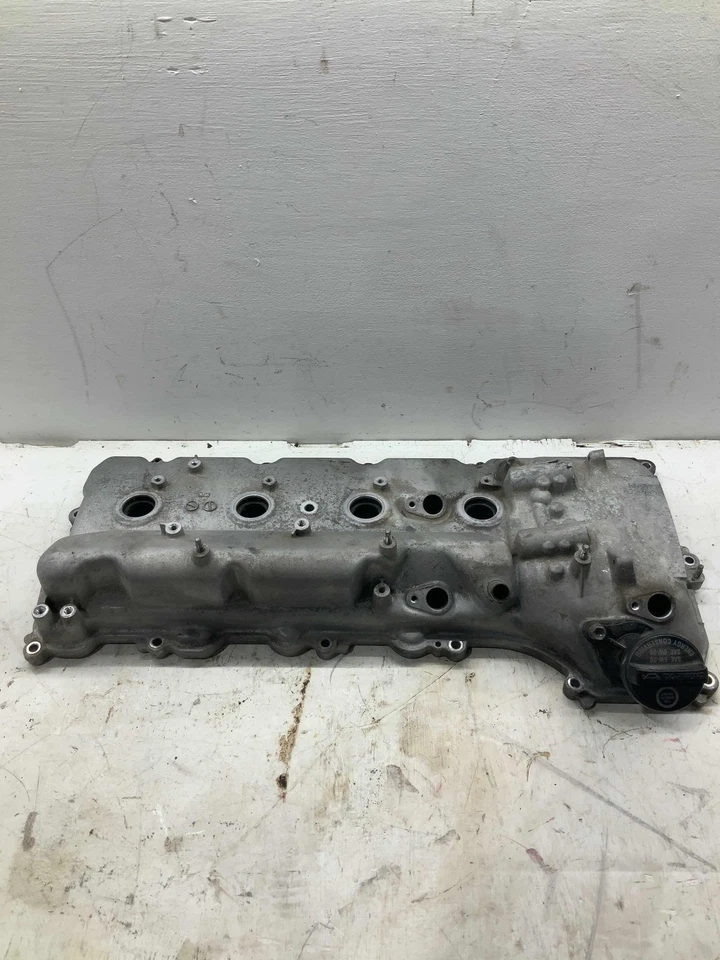 Cubierta de válvula lado del conductor izquierdo Toyota Tundra 2012-2021 5,7 L OEM 11020S011 Foto 3 de 4