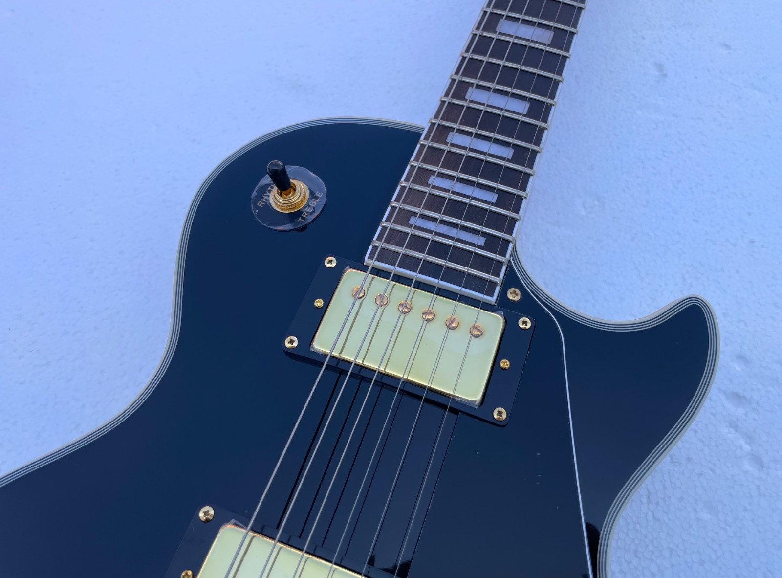 New 6 Strings Electric Guitar Bone Nut Glossy Black Finished Solid Body Guitarra 3