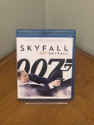 James Bond 007 Skyfall Blu-Ray + Digital Copy (2012)