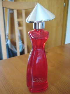 Parfumflakon für Sammler Miss Saigon Elegance Garnet gebraucht/used Glas