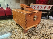 Vintage Cedar Wood Shoe Shine Box w/ Foot Rest Handle Brass Latch