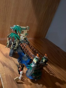 LEGO The LEGO Ninjago Movie: Master Falls (70608)