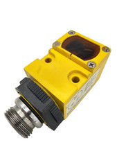 Banner Engineering SMA912D 25177 Valu-Beam Series AC Scanner Sensor