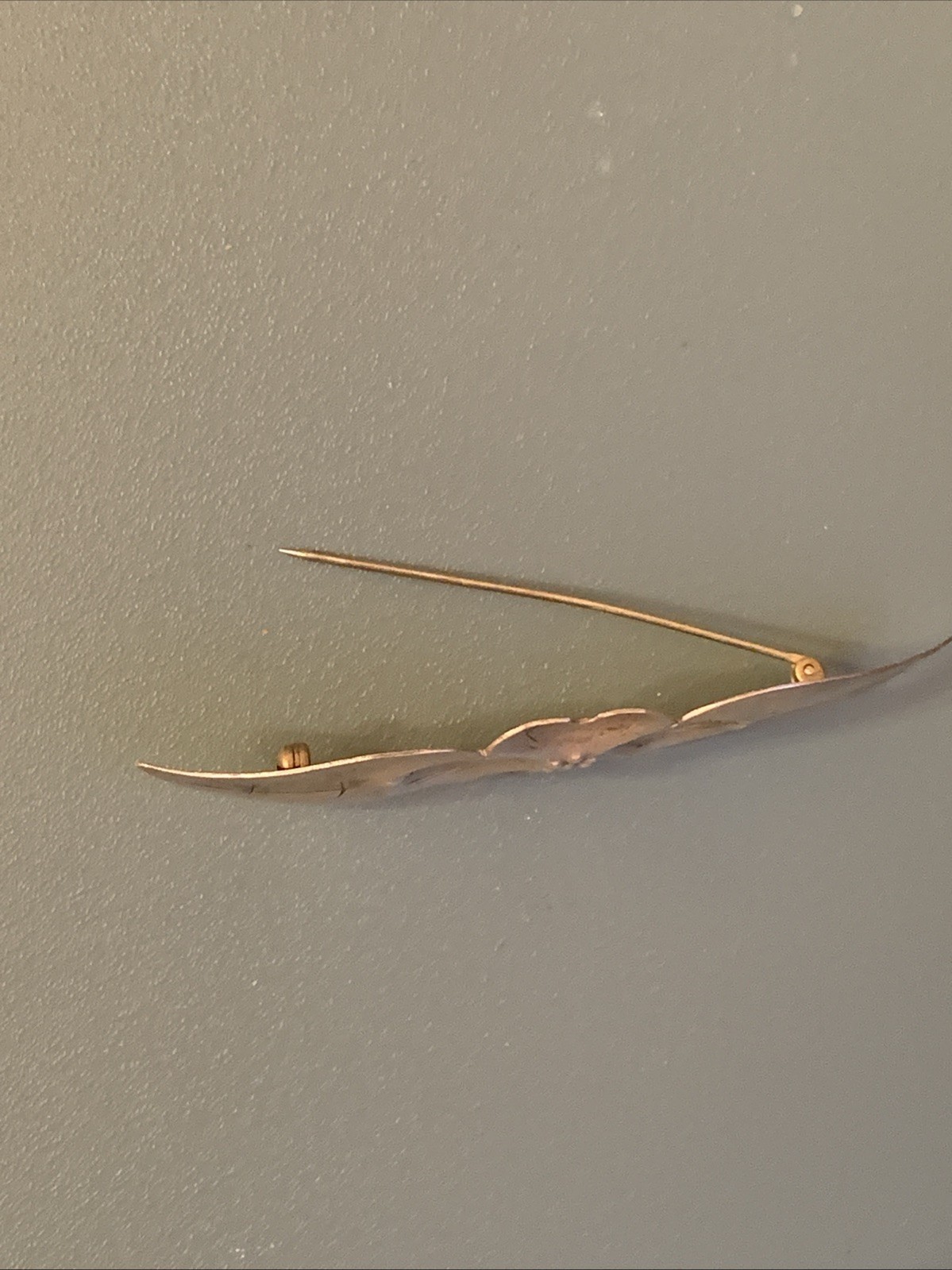 Stuart NYE sterling brooch dogwood 925