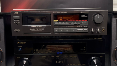 JVC TD-R441 auto-reverse cassette deck player and recorder Used